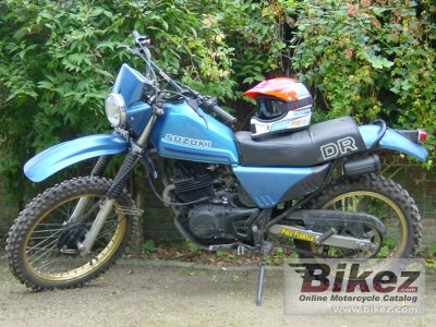 1985 Suzuki DR 250 S specifications and pictures